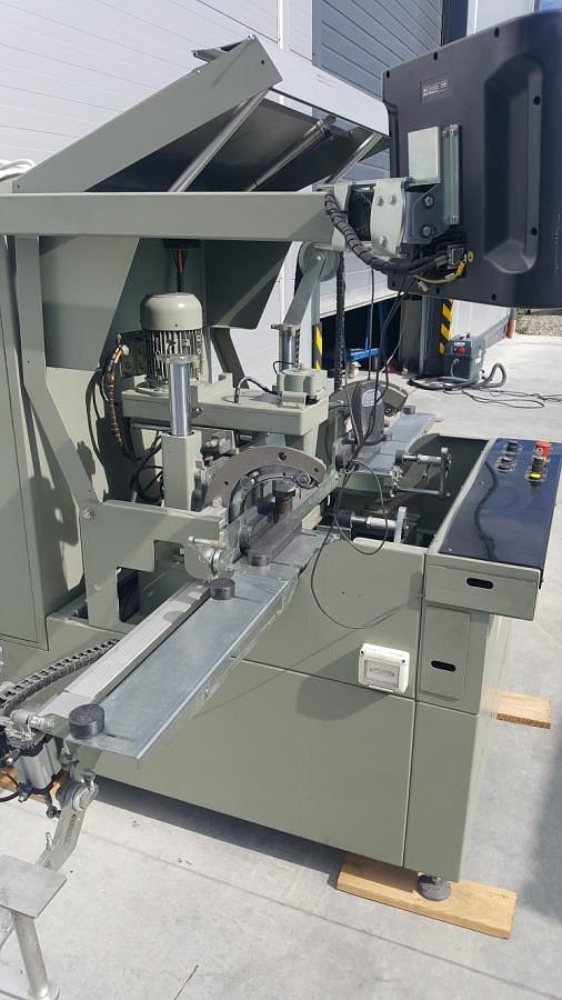 Used MACHINING CENTRE EMMEGI MICROMATIC STAR YEAR 2010