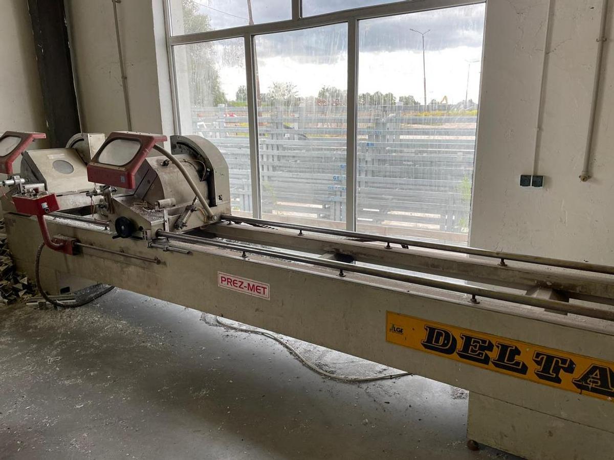 Used DOUBLE-HEADED SAW LGF / PREZ-MET DELTA YEAR 2000