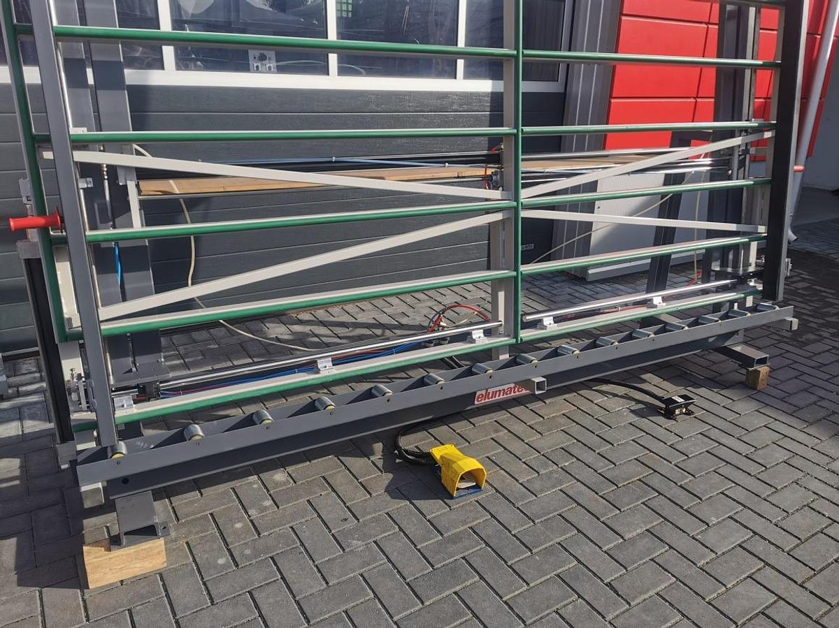 Used ELUMATEC VE 3000 INSPECTION AND GLAZING PRESS
