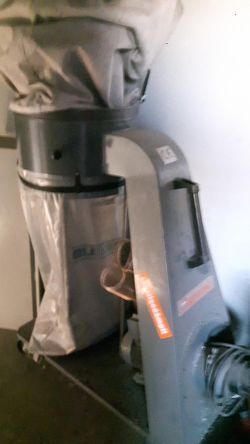 Used CHIP EXTRACTOR ELUMATEC