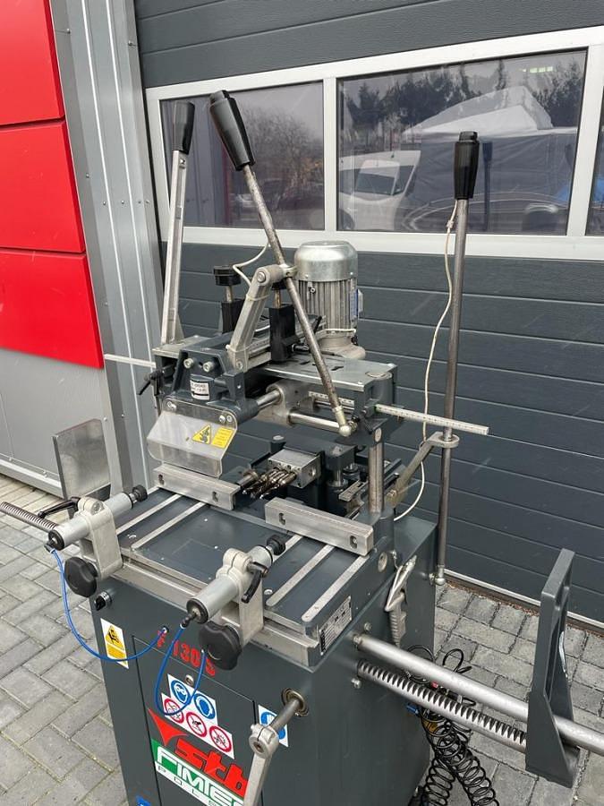 Used HANDLE (MILLING/COPYING MACHINE) STB F 130/ S YEAR 2004