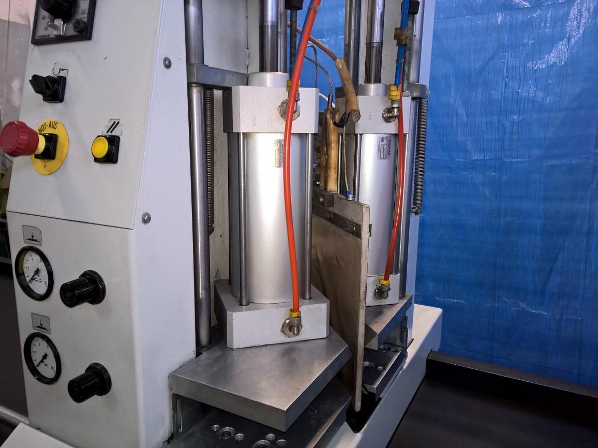 Used DOUBLE HEAD WELDING MACHINE URBAN AKS 4020 PROD.YEAR 2000