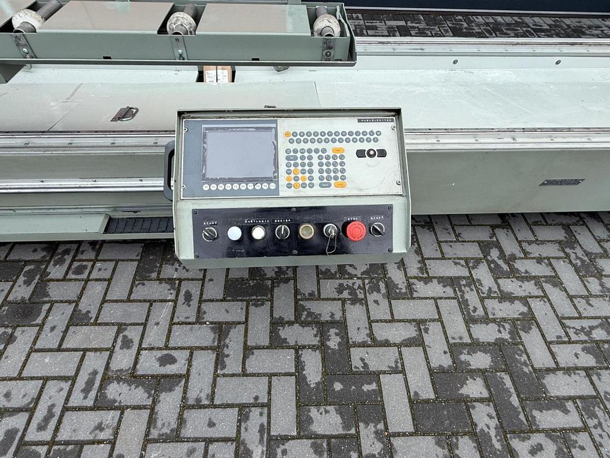 Używane PIŁA DWUGŁOWICOWA AUTOMATYCZNA DO STALI EMMEGI TRD FERRO 2 LIBRA TU/5 ROK 2011