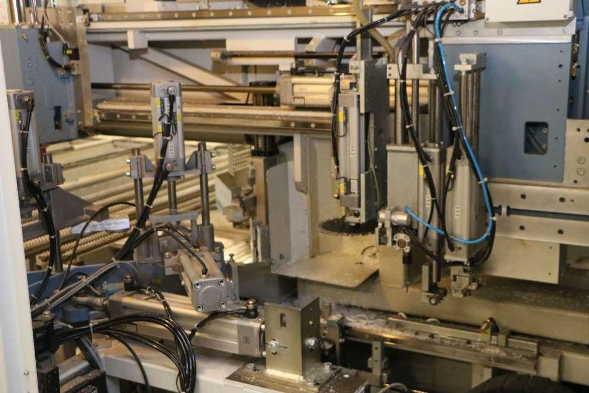 Used ROTOX EPA 479 CNC BLAST MACHINE