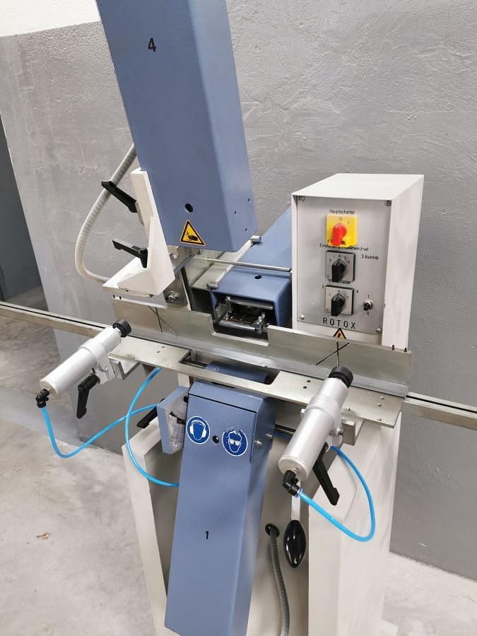 Używane FREZARKA DO ODWODNIEŃ AUTOMAT ROTOX FWS 381 ROK 2005