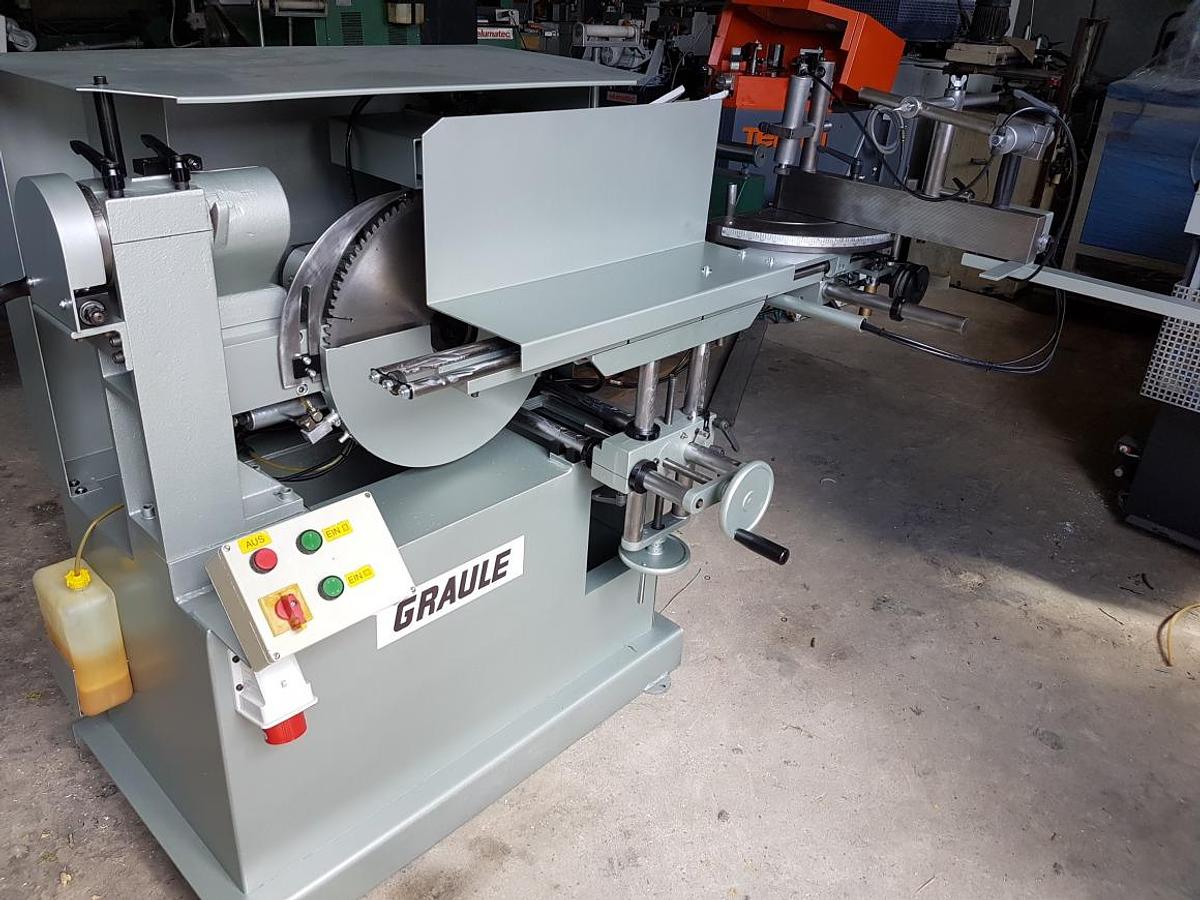 Used FACADE SAW GRAULE AS 450