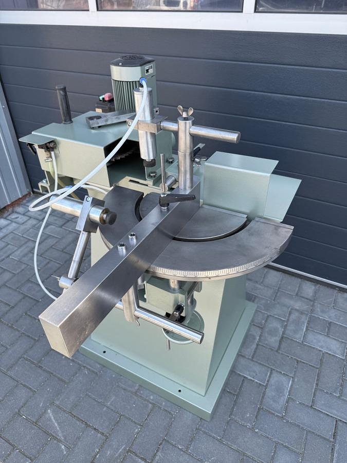 Used POLE MILLING MACHINE GRAULE AKF 6/250