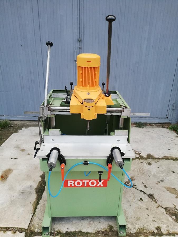 Used ROTOX MILLING AND COPYING MACHINE KF 450