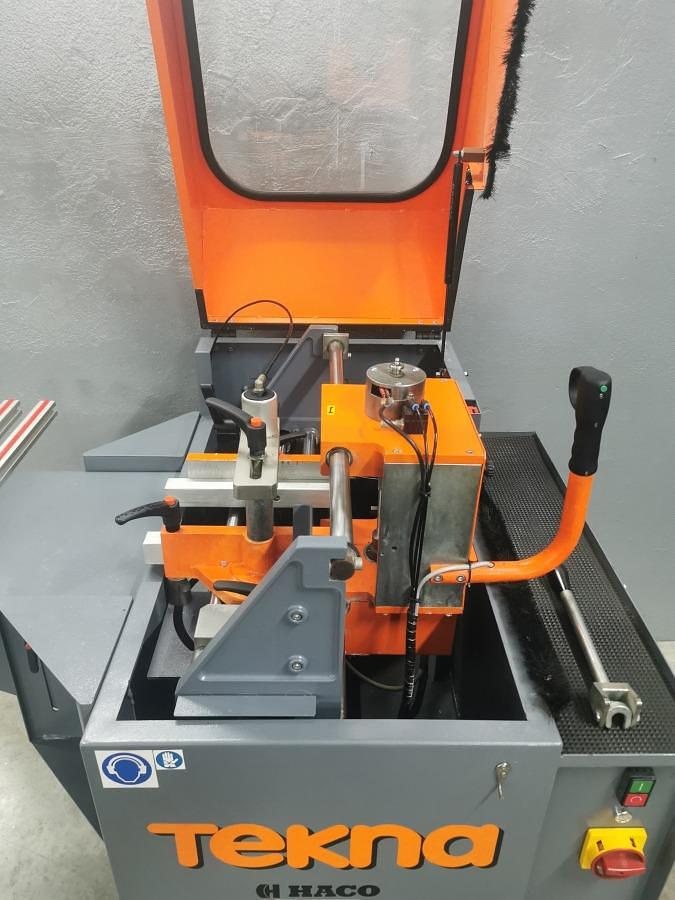 Używane FREZARKA DO SŁUPKA TEKNA TK 641 ROK 2001
