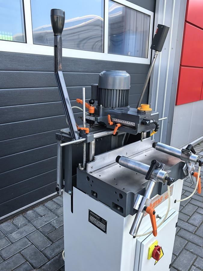 Used MILLING AND COPYING MACHINE ELUMATEC AS 70/44