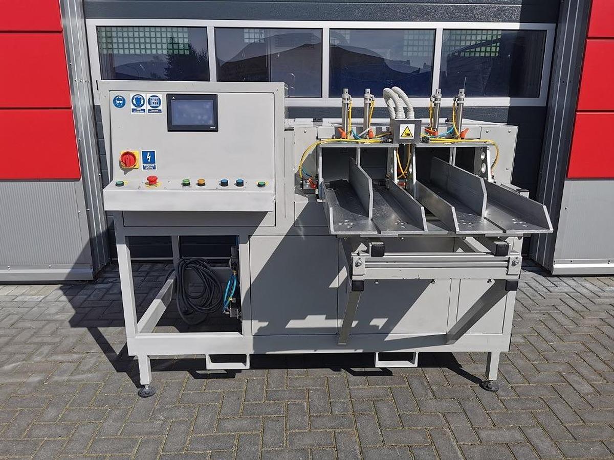 Used SHARPENER , GASKET CUTTER URBAN DFM - 200/4 YEAR 2016