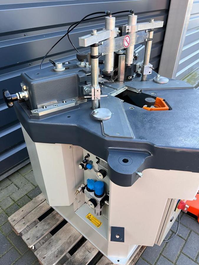 Used CRIMPING MACHINE ELUMATEC EP 124 YEAR 2012