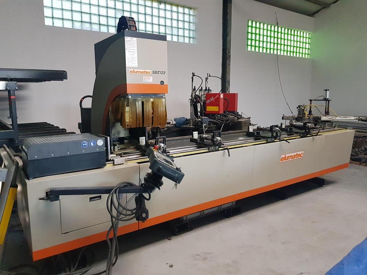 Używane CENTRUM OBRÓBCZE ELUMATEC SBZ 122 /10 ROK 2004