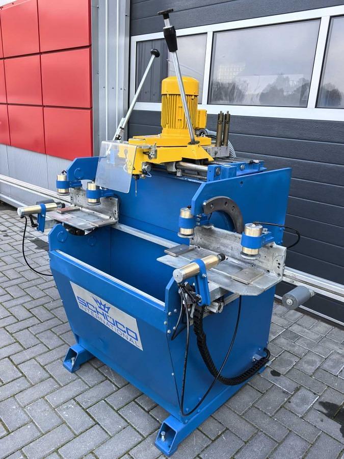 Used MILLING AND COPYING MACHINE ROTOX KF 348 YEAR 2001