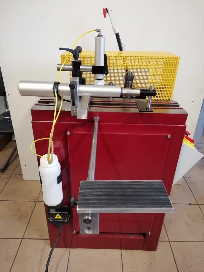 Used POST MILLING MACHINE LGF DIXI