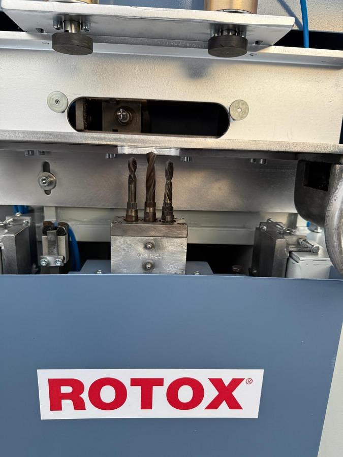 Używane KLAMKOWNICA AUTOMAT ROTOX FBO 222 ROK 1999