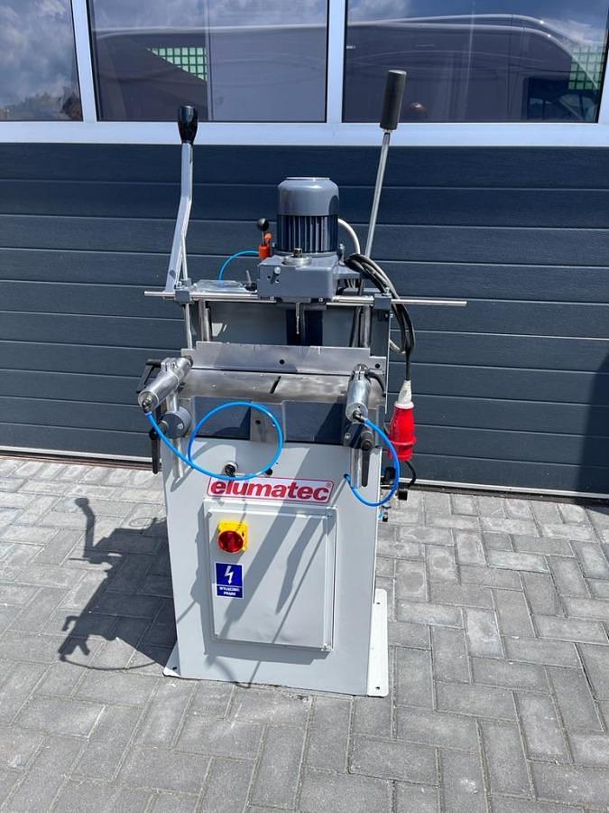 Used MILLING AND COPYING MACHINE ELUMATEC AS 70