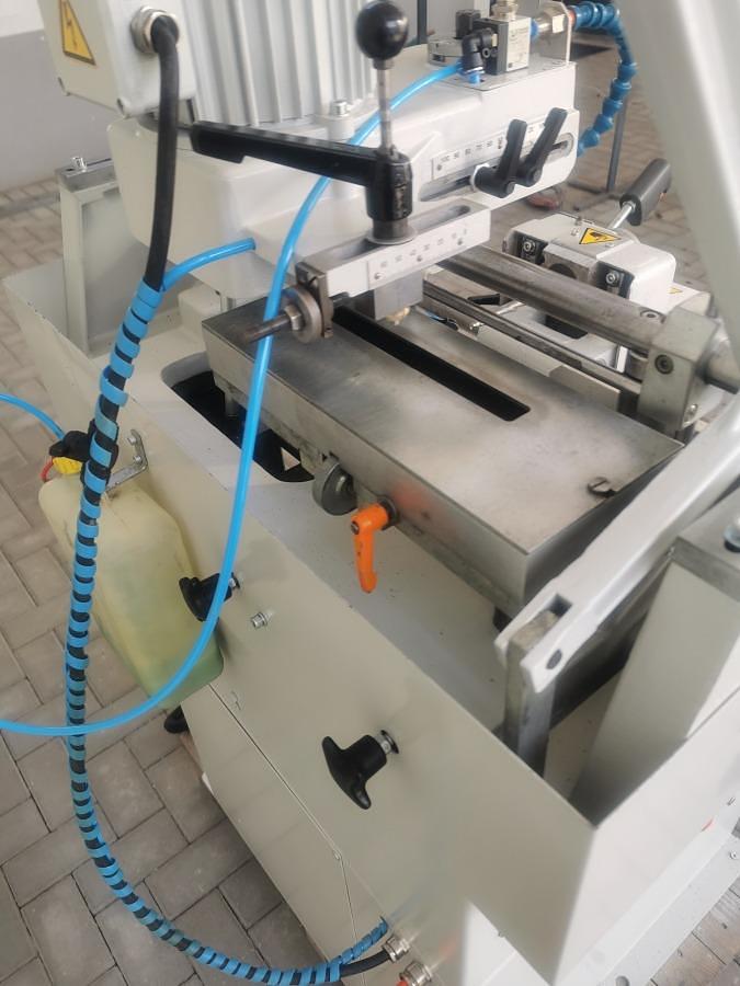 Used MILLING AND COPYING MACHINE ELUMATEC KF 78