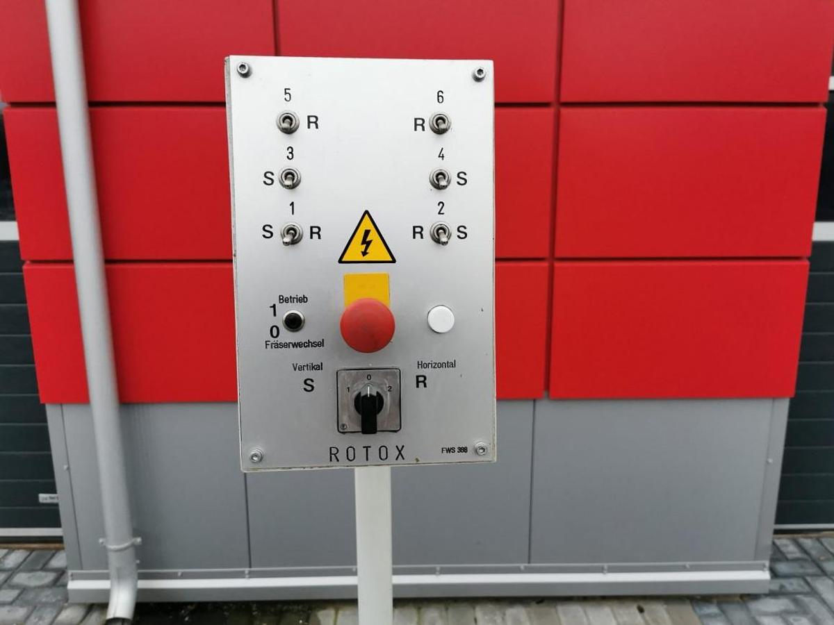 Używane FREZARKA DO ODWODNIEŃ AUTOMAT ROTOX FWS 388 ROK 2002