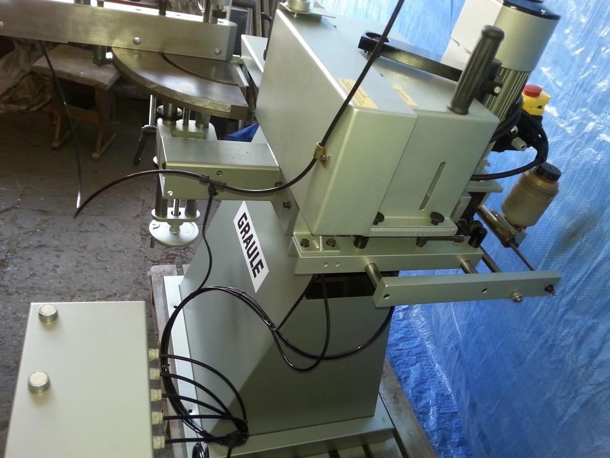 Używane FREZARKA DO SŁUPKA AUTOMATYCZNA GRAULE AKF 6/250
