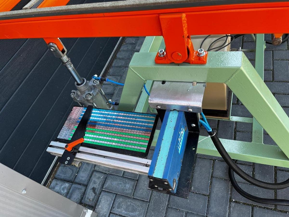 Used FEDERHENN HARDWARE TABLE 27 FC 46.0