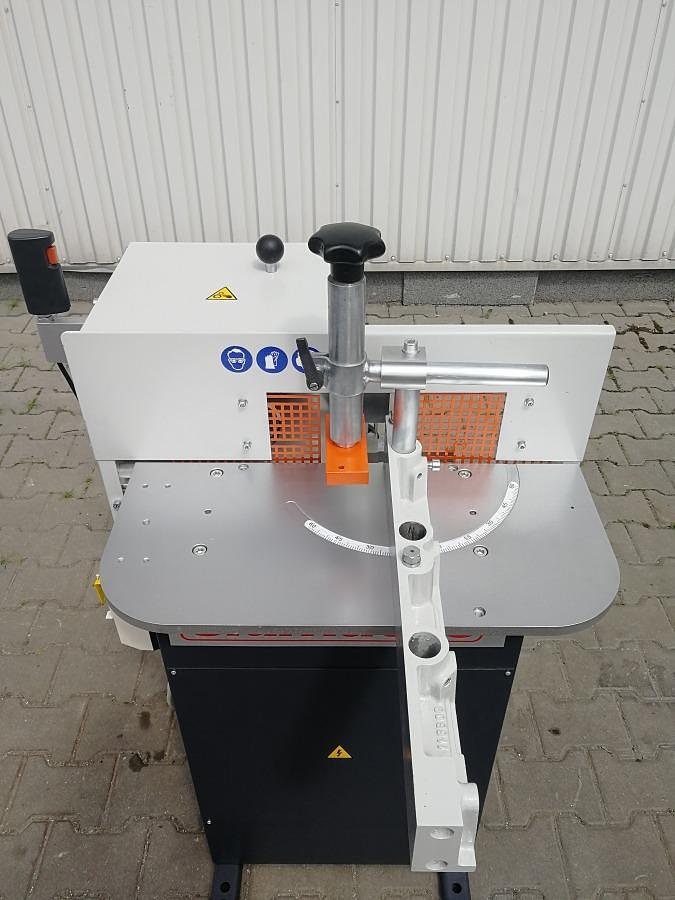 Używane FREZARKA DO SŁUPKA ELUMATEC AF 221 / 60 ROK 2002