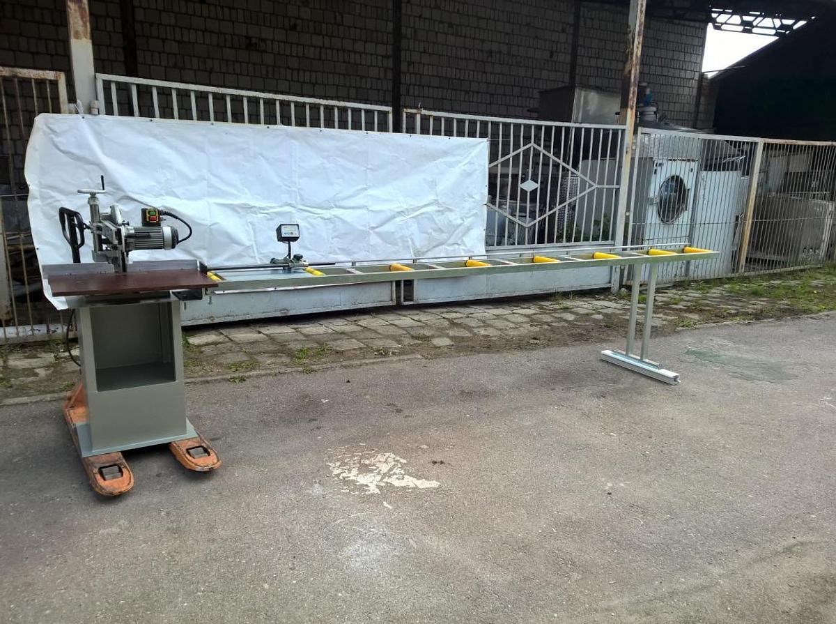 Used SINGLE HEAD GRAULE SAW ZS 85 NS FOR PVC AL AND WOOD + ELECTRONIC GAUGE WITH ELGO ROLLER CONVEYOR YEAR 1996 (TABLE YEAR 2006)