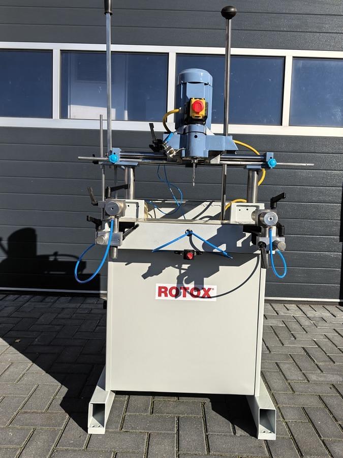 Used ROTOX MILLING AND COPYING MACHINE KF 341 EC