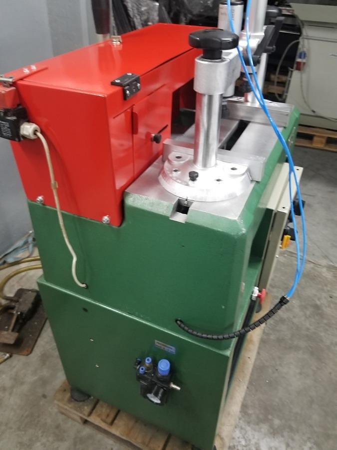 Używane FREZARKA DO SŁUPKA STB F 125