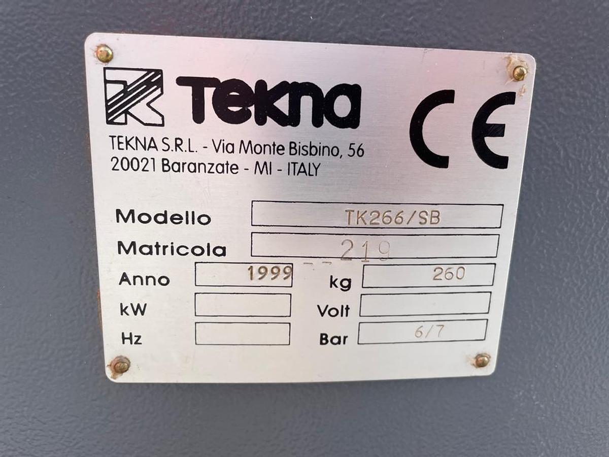 Used TEKNA CORNER CRIMPING MACHINE TK 266 SB