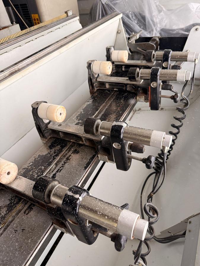 Used MACHINING CENTRE FOM INDUSTRIE ARES YEAR 2010