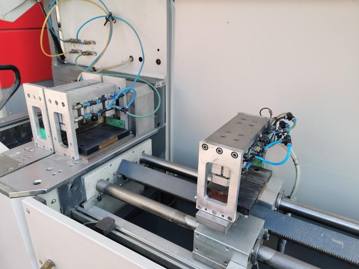 Used ELUMATEC AUTOMATIC CUTTING MACHINE SAS 142/41 YEAR 2006