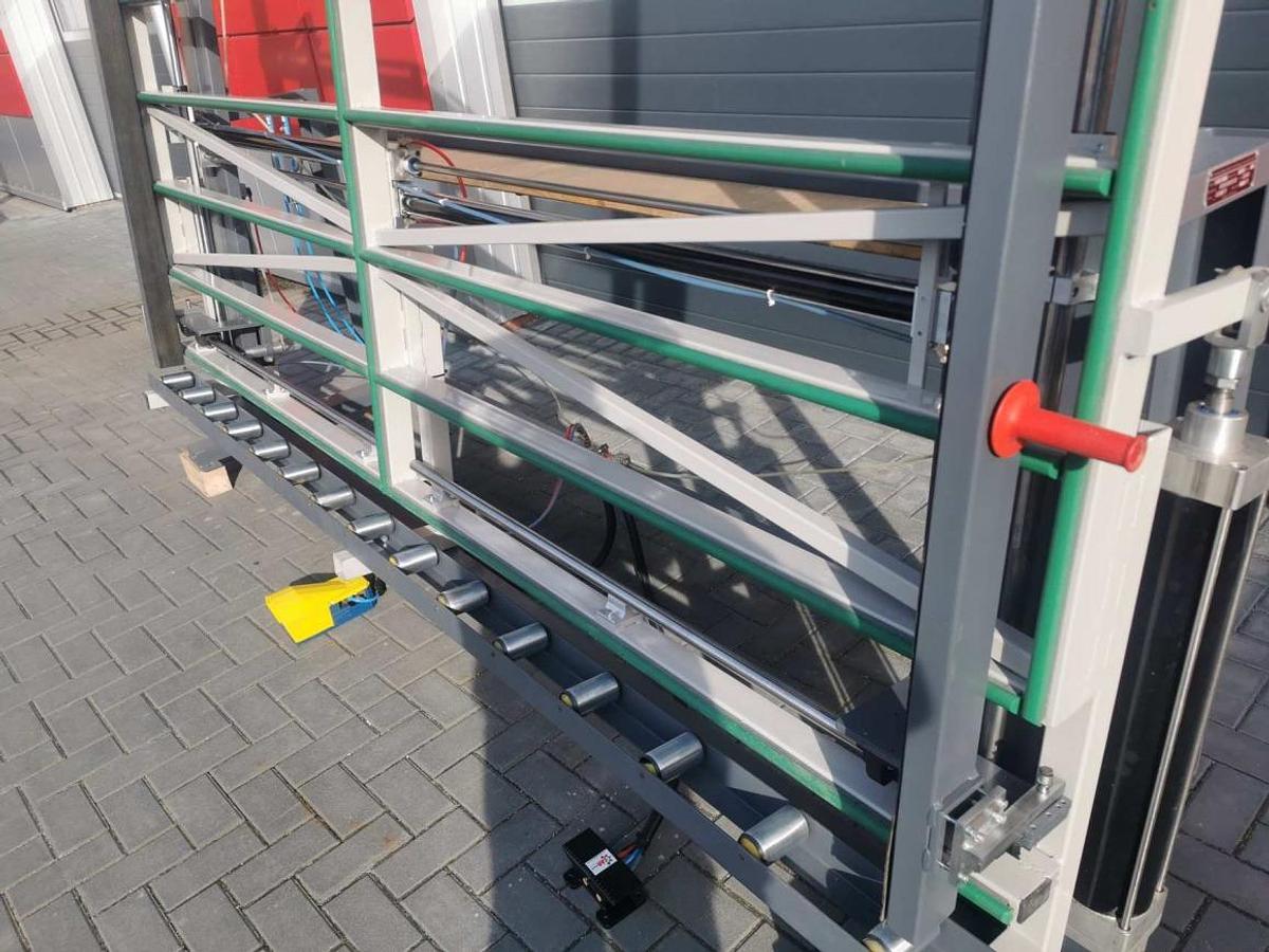 Used ELUMATEC VE 3000 INSPECTION AND GLAZING PRESS