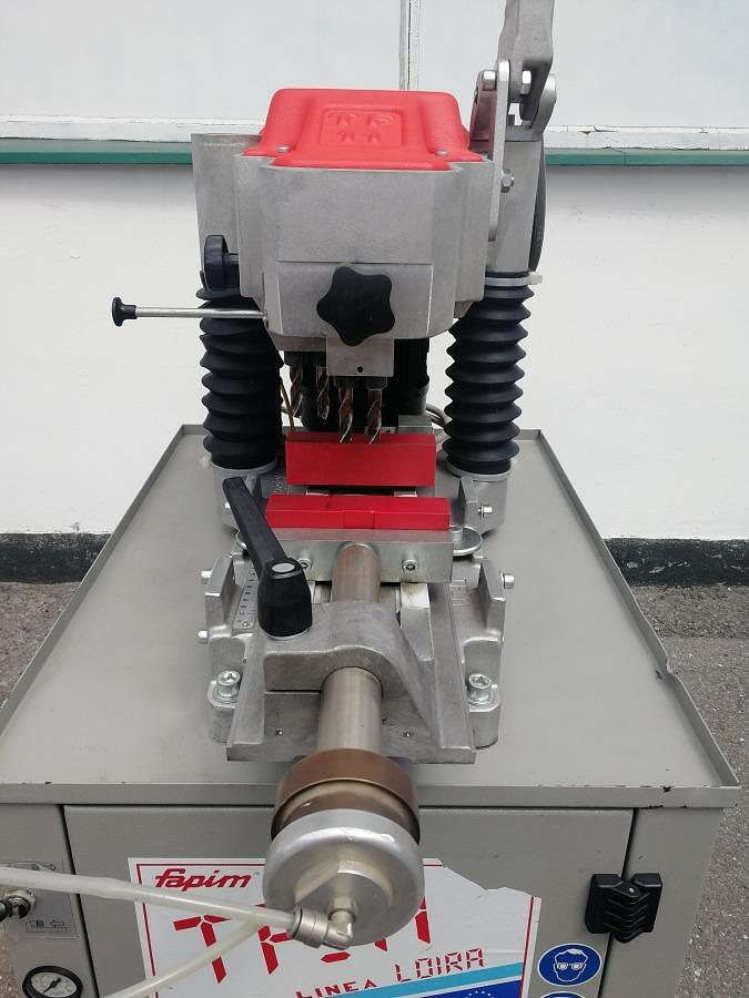 Used FAPIM TF - 11 MULTI-SPINDLE HINGE DRILL YEAR 2000