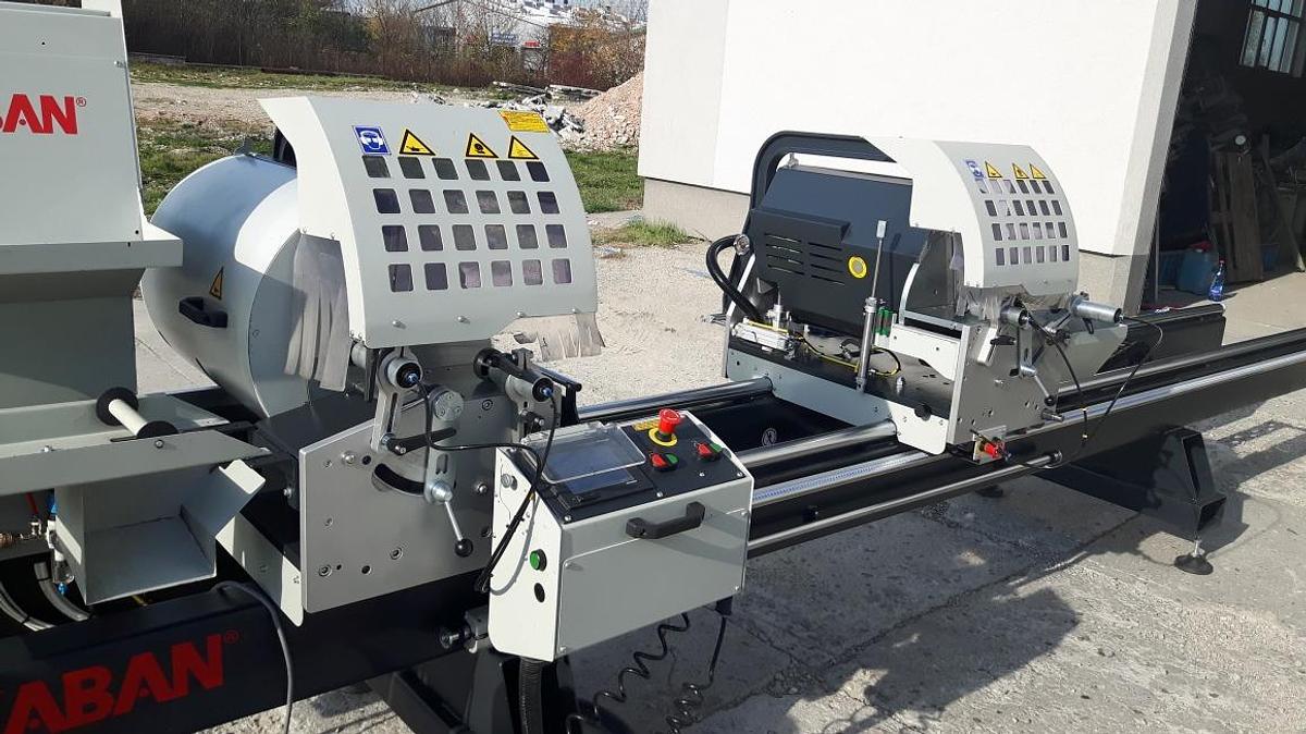 Używane PIŁA DWUGŁOWICOWA AUTOMATYCZNA KABAN AC 1040 ROK 2015