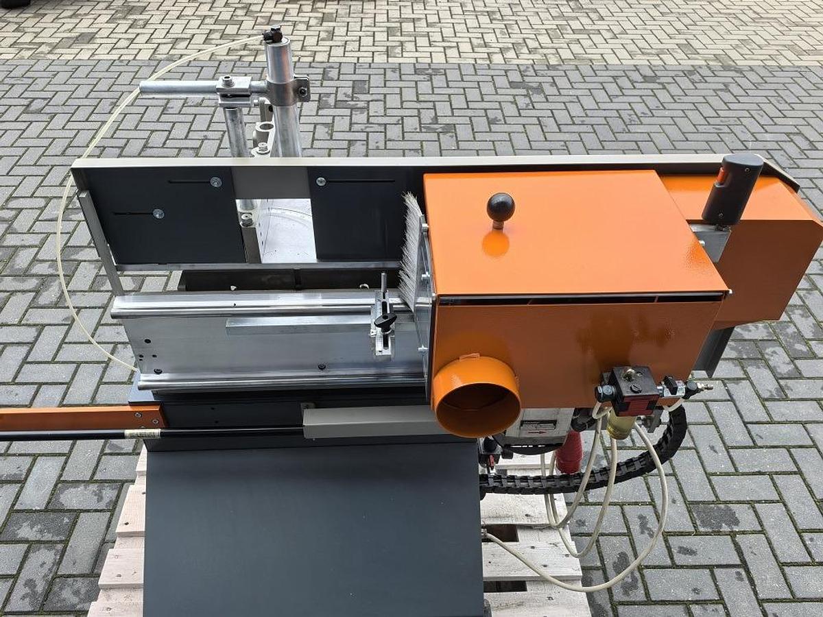 Used ELUMATEC POST MILLING MACHINE AF 222