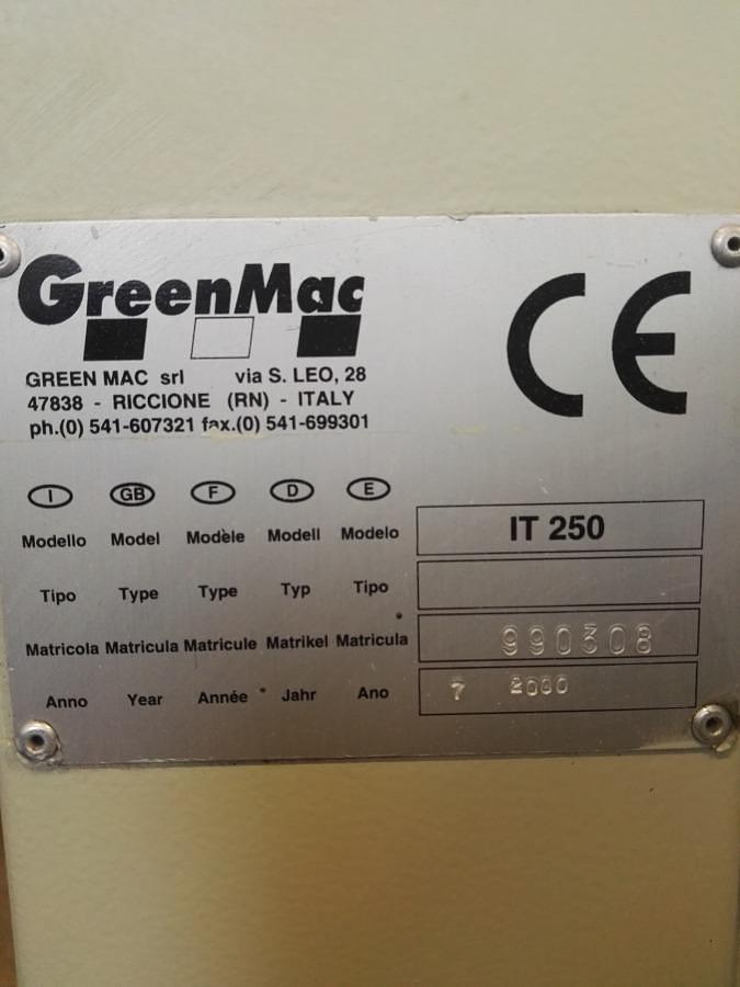 Used POLE MILLING MACHINE GREEN MAC IT 250 YEAR 2000
