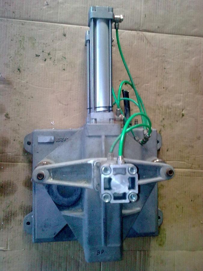 Used BLASTING MACHINE/CHISEL MACHINE ALUMA PRESSTA EISELE KOMBI 180 YEAR 1998