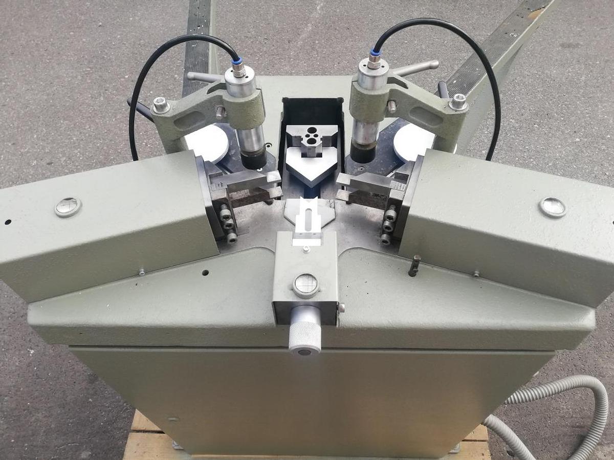Used CRIMPING MACHINE PRESSTA EISELE PV 8