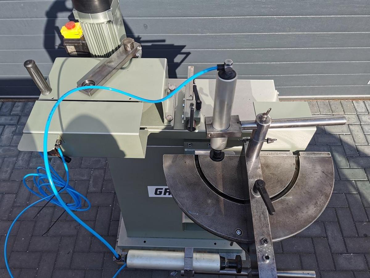 Used POLE MILLING MACHINE GRAULE AKF 6/300