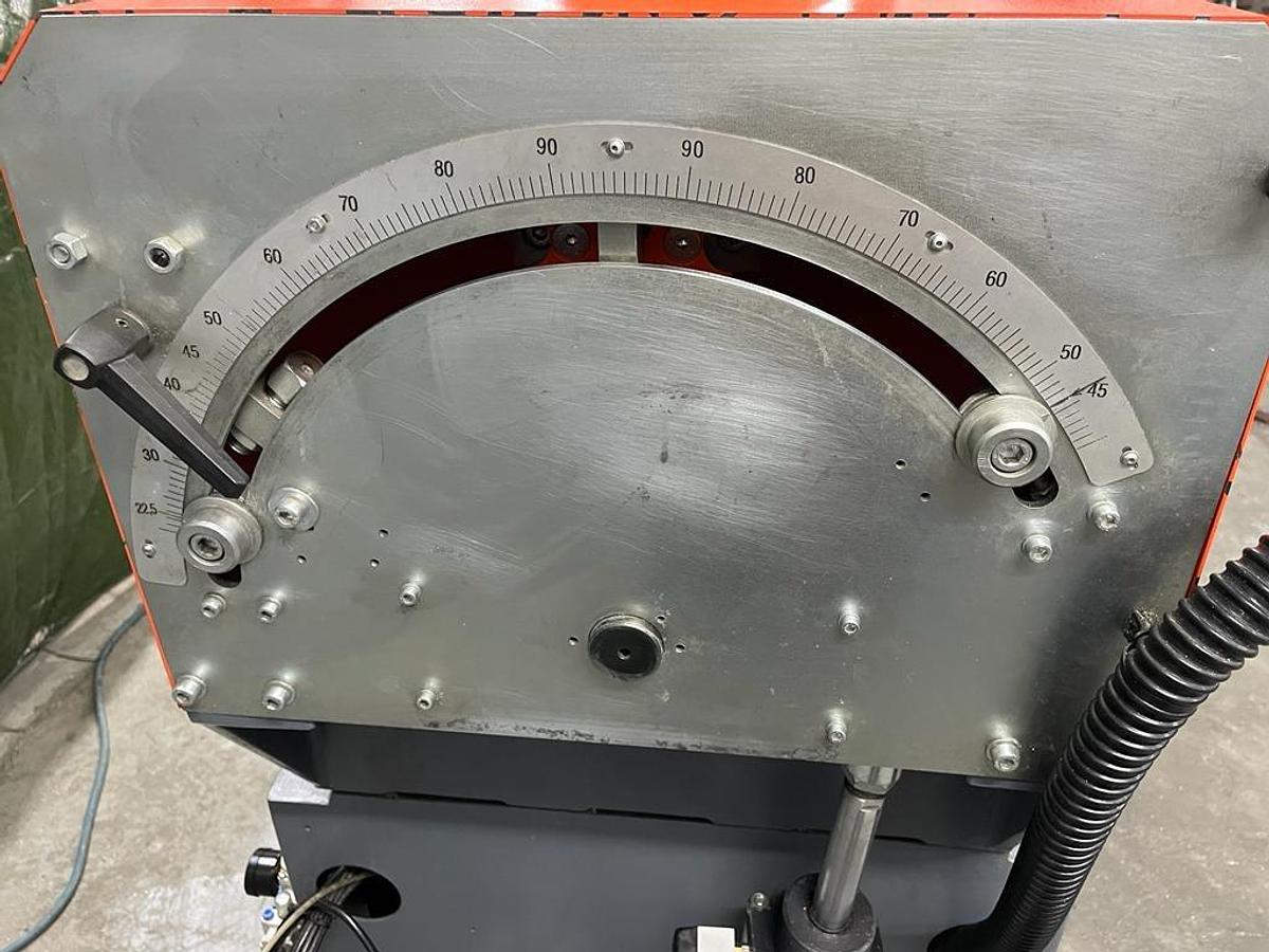 Used TEKNA TK 123 P SINGLE HEAD SAW YEAR 2007