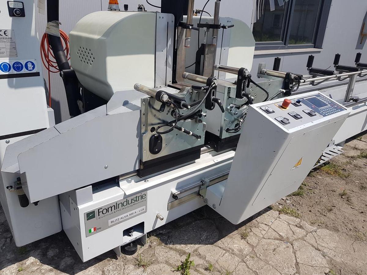 Używane PIŁA AUTOMATYCZNA DWUGŁOWICOWA FOM INDUSTRIE BZ ALVA 500 A ROK 2011
