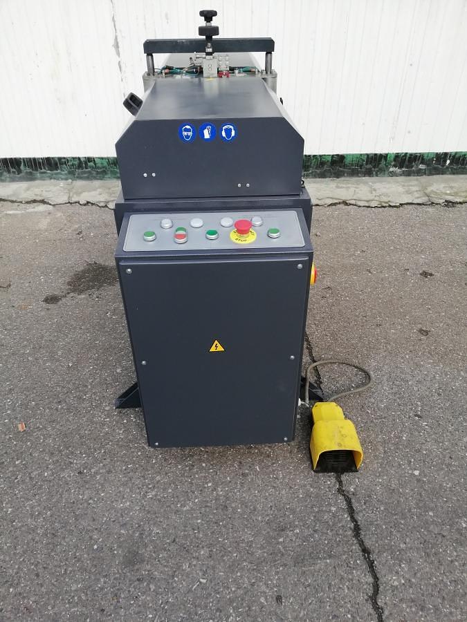 Używane PIŁA DO LISTEW PRZYSZYBOWYCH  FIMTEC GS 250 / V3 ROK 2013