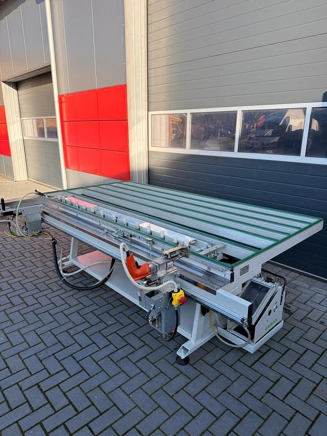 Used URBAN FAS 250 FITTING TABLE 2019