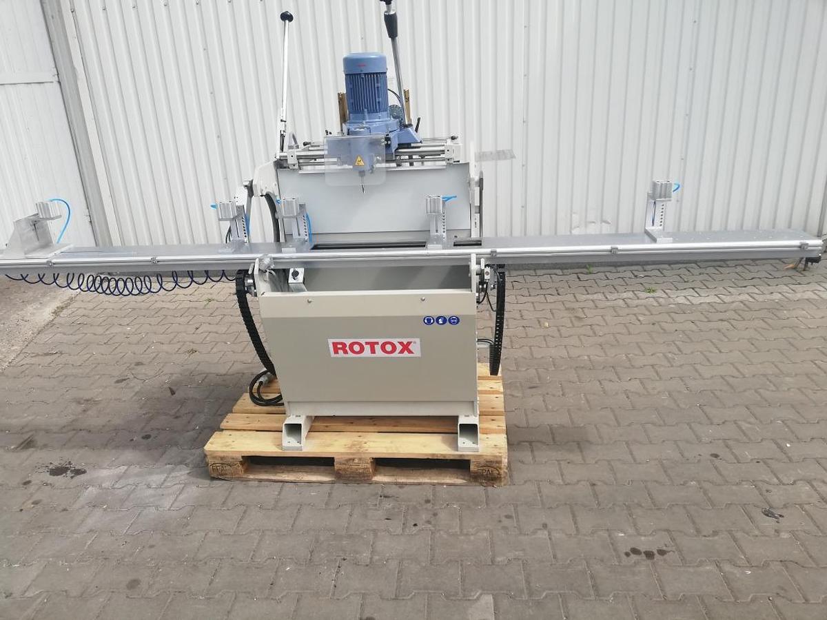 Used MILLING AND COPYING MACHINE ROTOX KF 343 YEAR 2011FREZARKO - ROTOX COPYBOARD KF 343 YEAR 2011