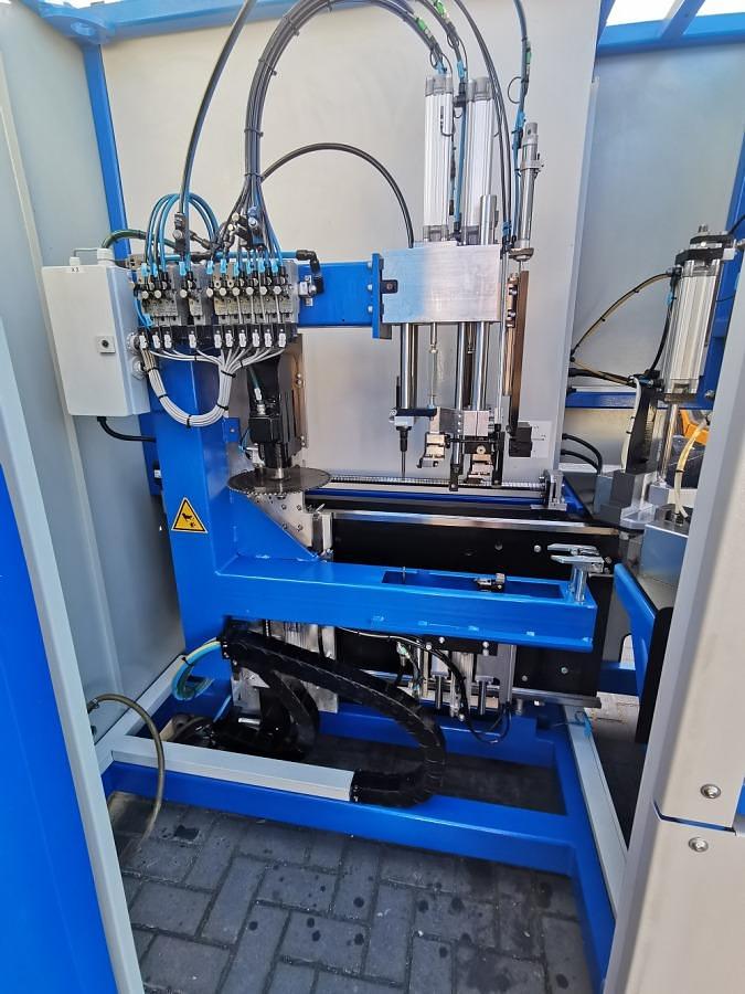 Used CNC CLEANING MACHINE STURTZ - 2 AS JC YEAR 2011