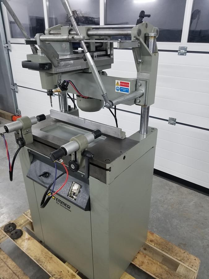 Used MILLING AND COPYING MACHINE EMMEGI COPY SL
