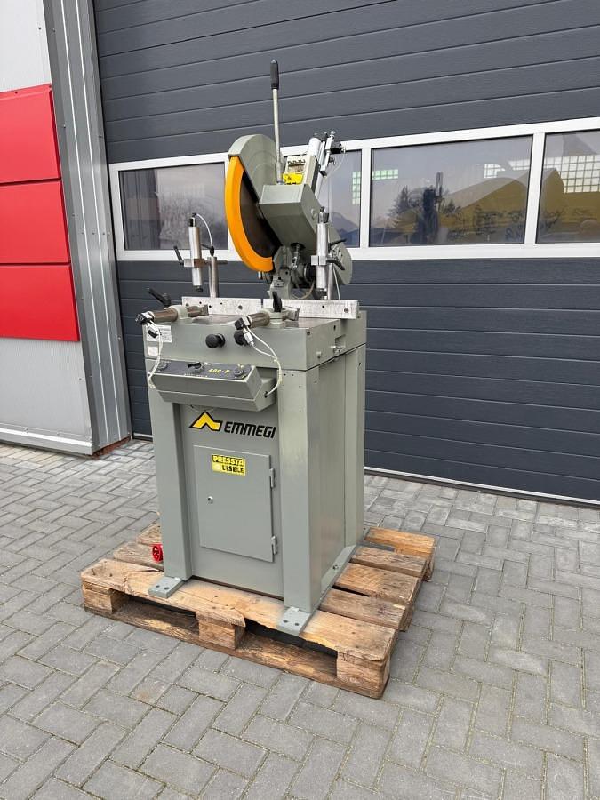 Used SINGLE HEAD SAW EMMEGI MSP 400 S YEAR 2011