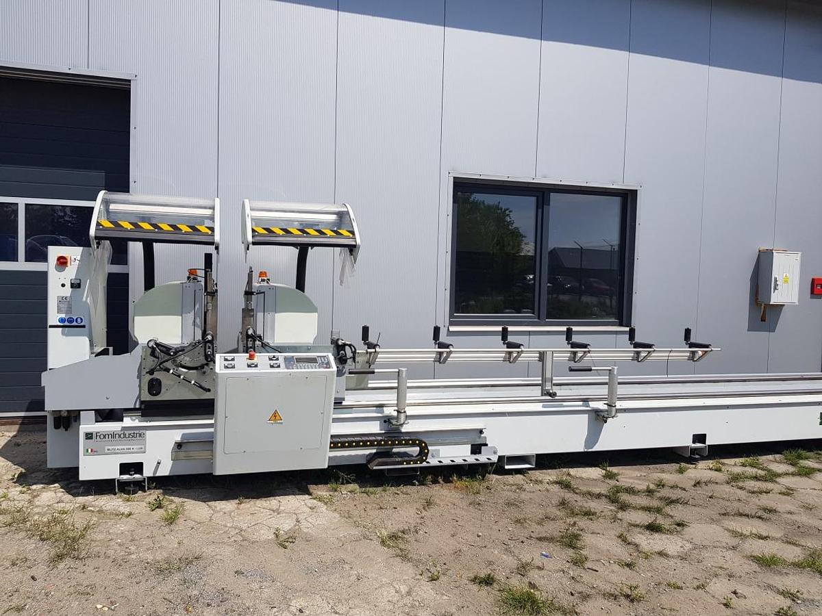 Used DOUBLE-HEAD AUTOMATIC SAWING MACHINE FOM INDUSTRIE BZ ALVA 500 A YEAR 2011