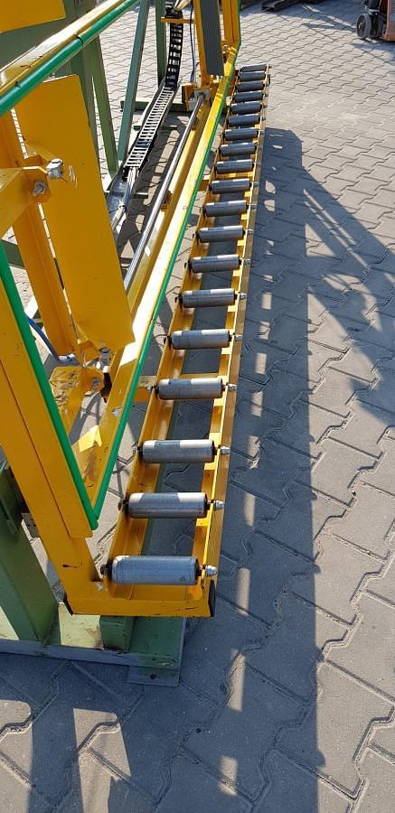 Używane PRASA DO KONTROLI I SZKLENIA PILKINGTON ROK 2002
